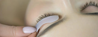 The Korean Lash Lift Revolution: How LashFixx™ Delivers a Gentler, Glue-Free Lift