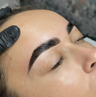 Brow Lamination and Hybrid Dye Course